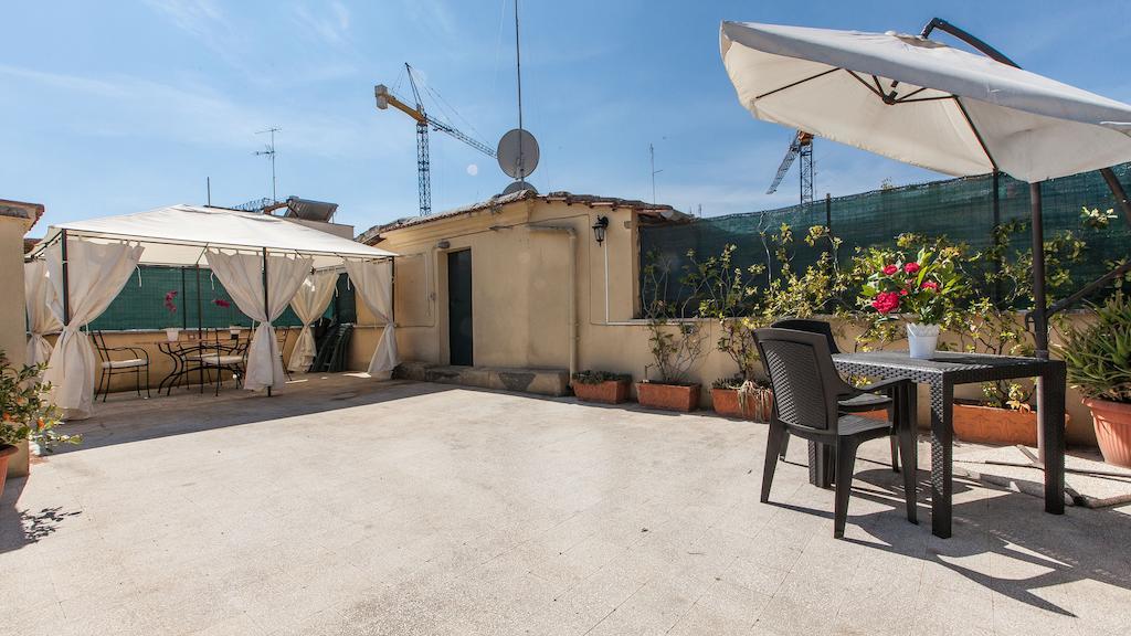 Rental In Rome Vatican View Terrace Phòng bức ảnh